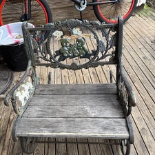 ANTIQUE VICTORIAN CAST IRON HAND PAINTED SMALL CHILDREN'S GARDEN ROCKING CHAIR