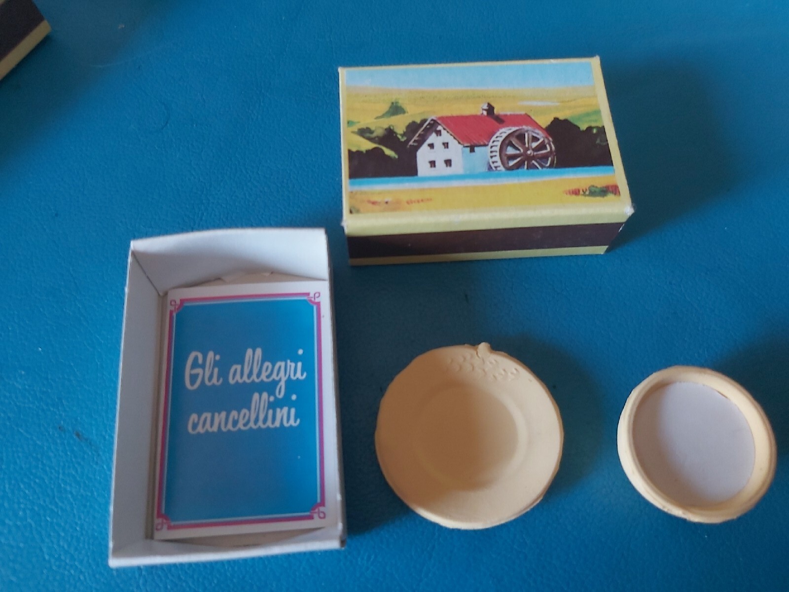 Foto 1 di 2