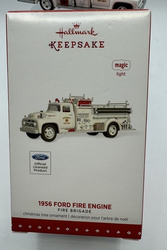 Hallmark 1956 Ford Fire Engine Brigade 2015 Ornament Magic Light - #13th Series - Picture 6 of 7
