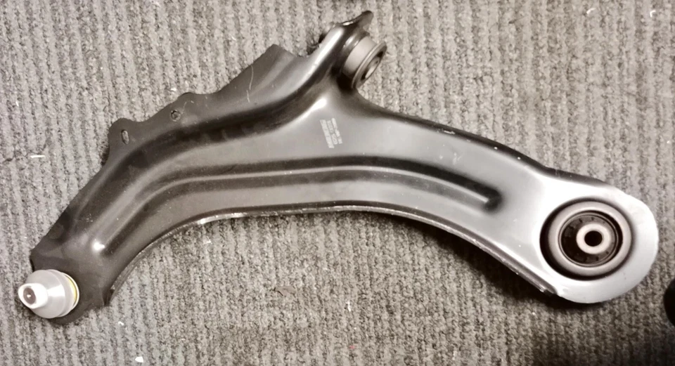 Moog RE-WP-2089 Front Left Lower Steering Track Control Arm FOR RENAULT (NO. 8) - Image 2 of 3