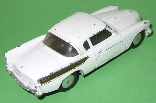 Corgi / 211M Studebaker Golden Hawk / Mechanical Model - Picture 7 of 8