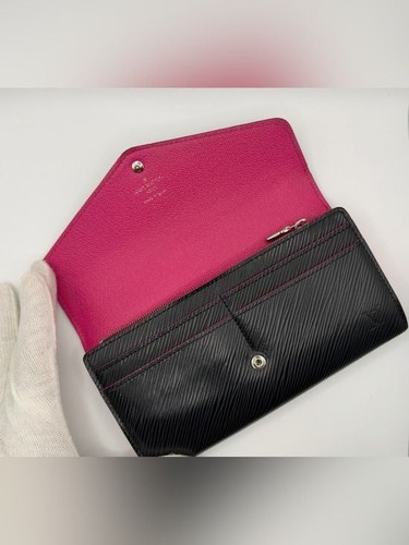 Louis Vuitton Sarah Wallet Noir Epi Leather with Pink Interior