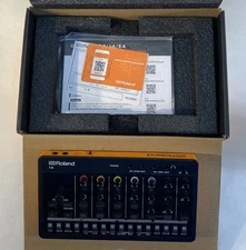 ROLAND T-8 Aira Compact Beat Machine Portable Drum Machine