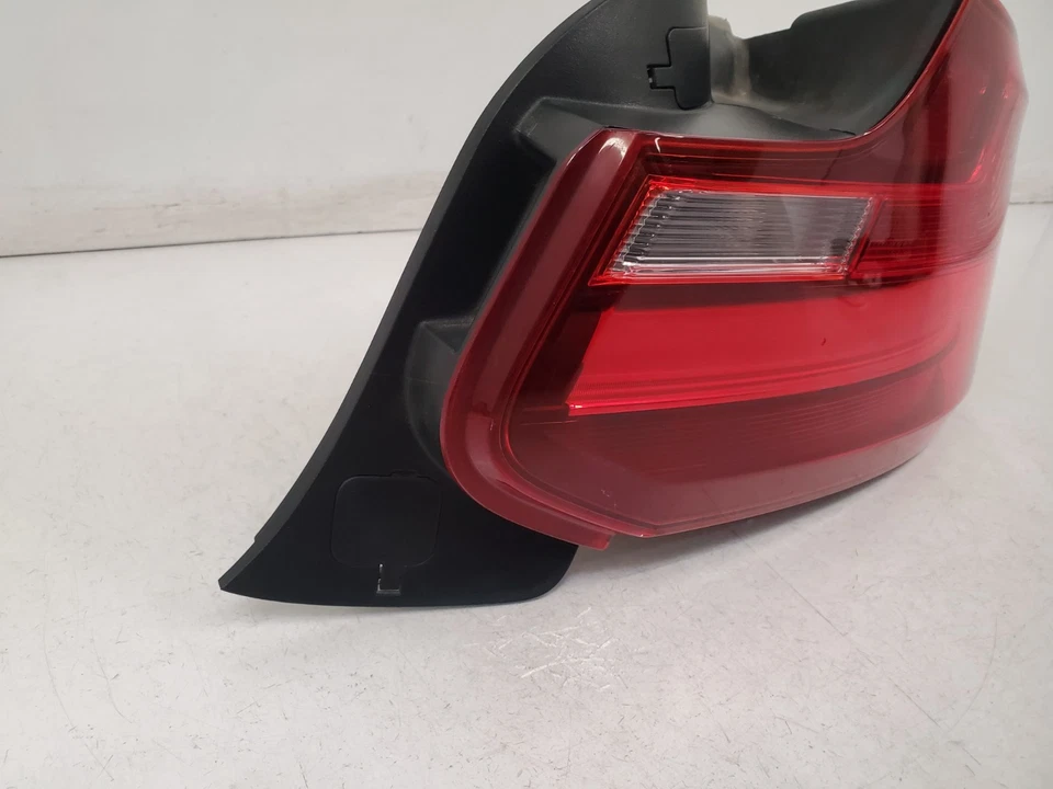 ✅ 14-17 OEM BMW F22 F23 228 M235 M240 lanterna traseira externa lateral direita do passageiro - Imagem 3 de 4