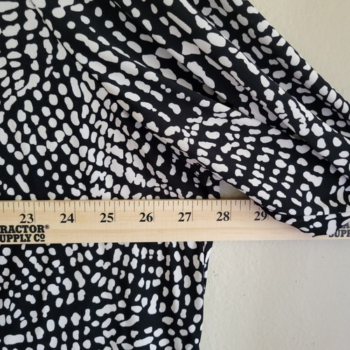 Susan Graver Top Women's 3X Slinky Knit Black White Spotted Stretchy Office - Picture 6 of 8
