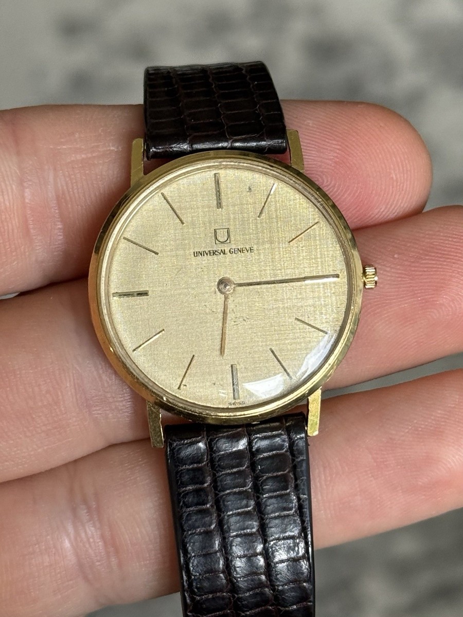 Vintage Universal Geneve 18K Gold Manual Wind Watch Runs