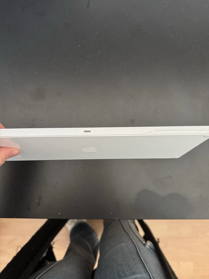 Apple Magic Keyboard Tastiera Wireless - Bianca (MK2A3T/A) - Immagine 3 di 3