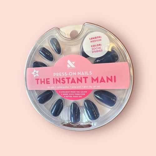 Olive & June Press-On Nails The Instant Mani Medium 42 Nägel Social Studies Blau