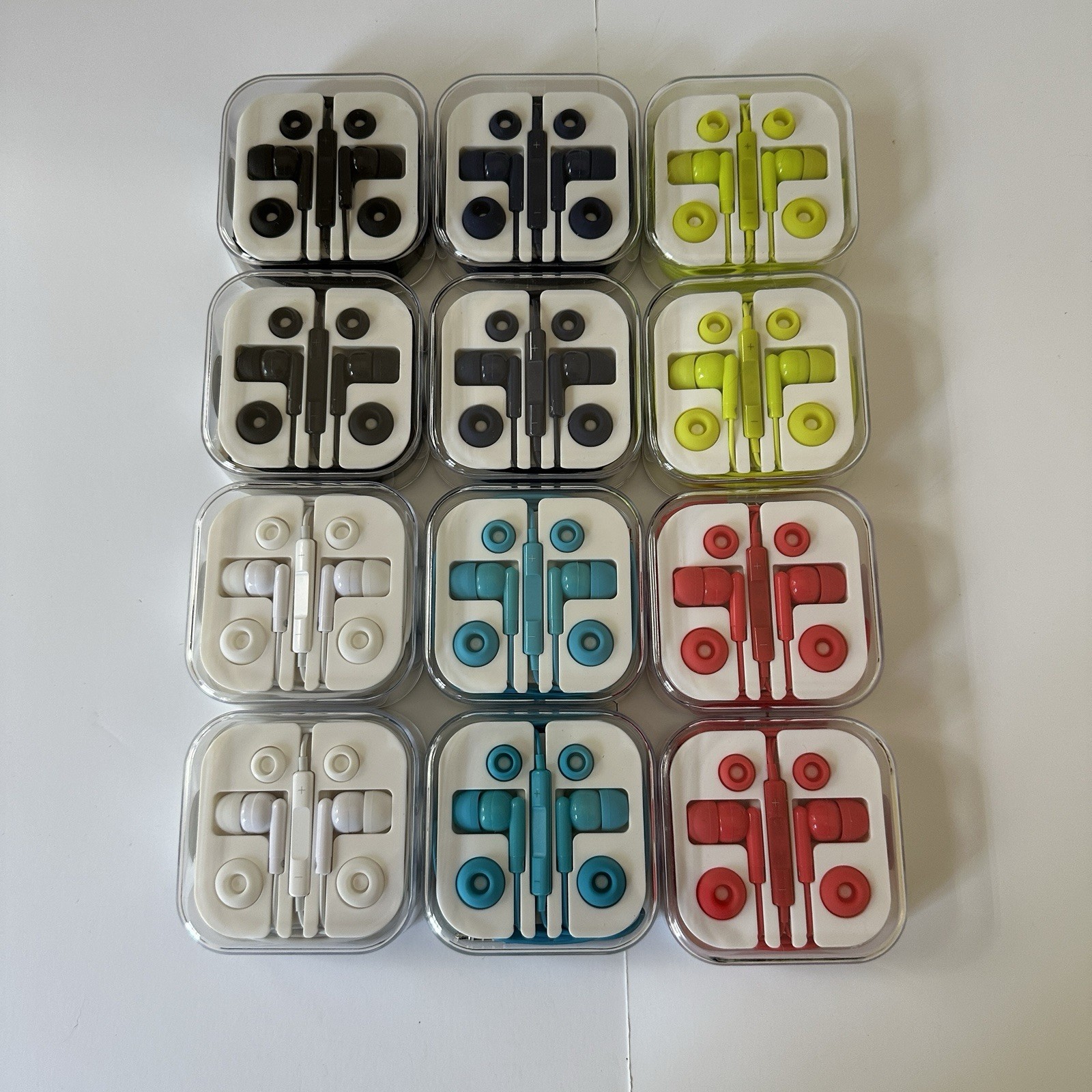 In-Ear Wired Earbuds 3.5mm w/ In-Line Mic & Remote, - NEW - FAST SHIPPING