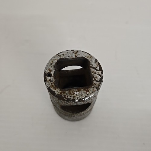 Vintage WILLIAMS NX-1244 - 1 3/8" Socket 1" Drive 12 Point USA - Picture 2 of 2