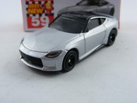 Nissan Fairlady Z In Silber, Takara Tomy Tomica #59, 1/57