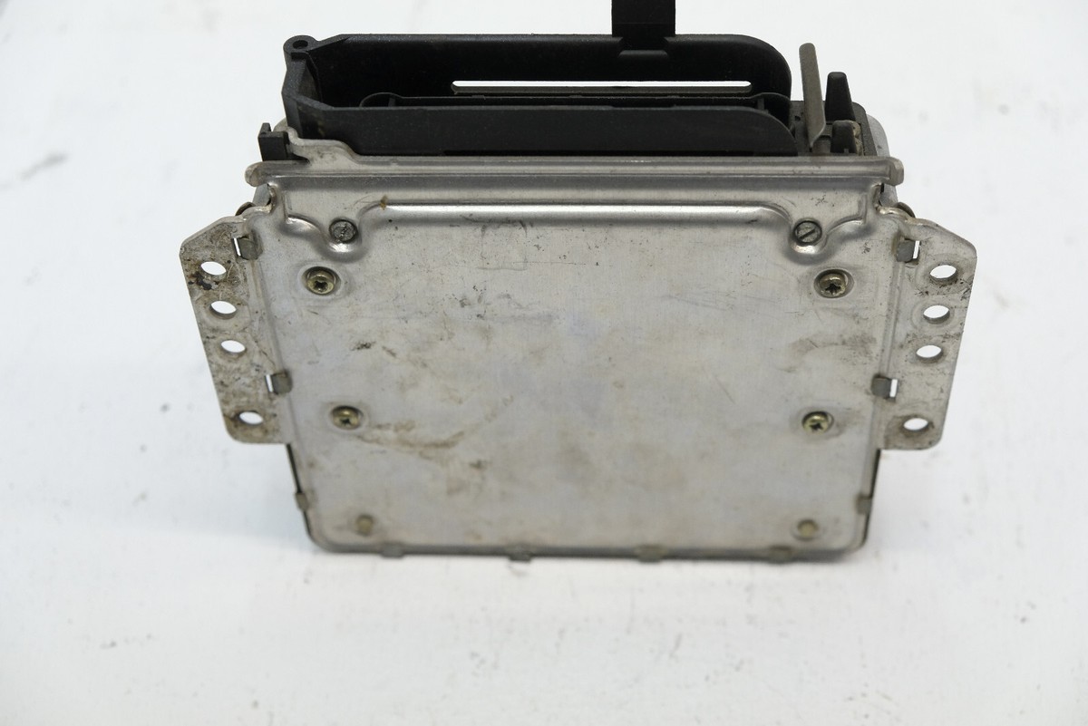 Porsche 911 3,2 Carrera ECU Bosch Motronic 91161811115 0261200084 
