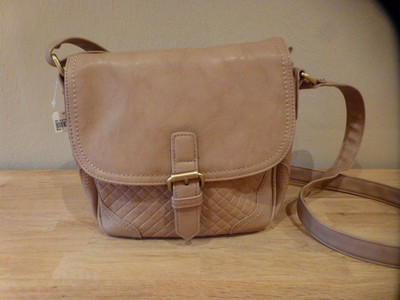 Handtasche  in beige - schick und trendig - Neu