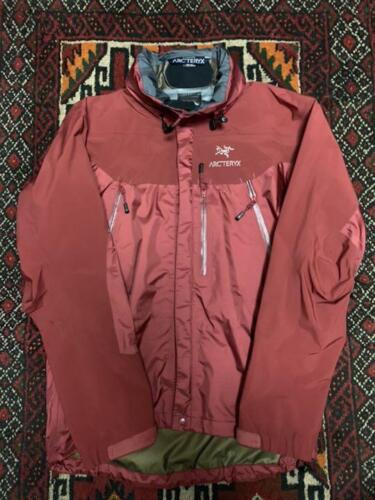 ARC'TERYX Logo Alpha SV Jacket Red Size M Used From Japan - Picture 1 of 3