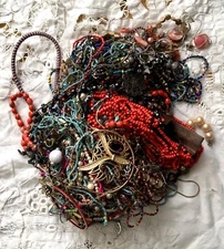 3lb Bulk Beads Etc Multicolored Mixed Lot Craft Jewelry Necklaces