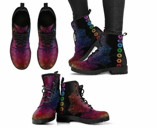 NEW STUNNING Printed Boots Woman's Fashion Vegan Steampunk Ankle Boots**/ - Picture 3 of 5