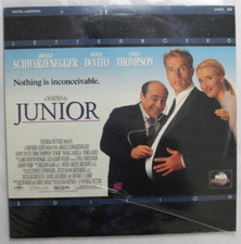 JUNIOR laserdisc LD LETTERBOX ARNOLD SCHWARZENEGGER QUICK SHIP 