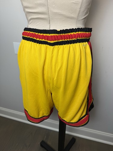Nike NBA 75th Anniversary Retro Atlanta Hawks Basketball Shorts 38 Large Yellow - Picture 6 of 12