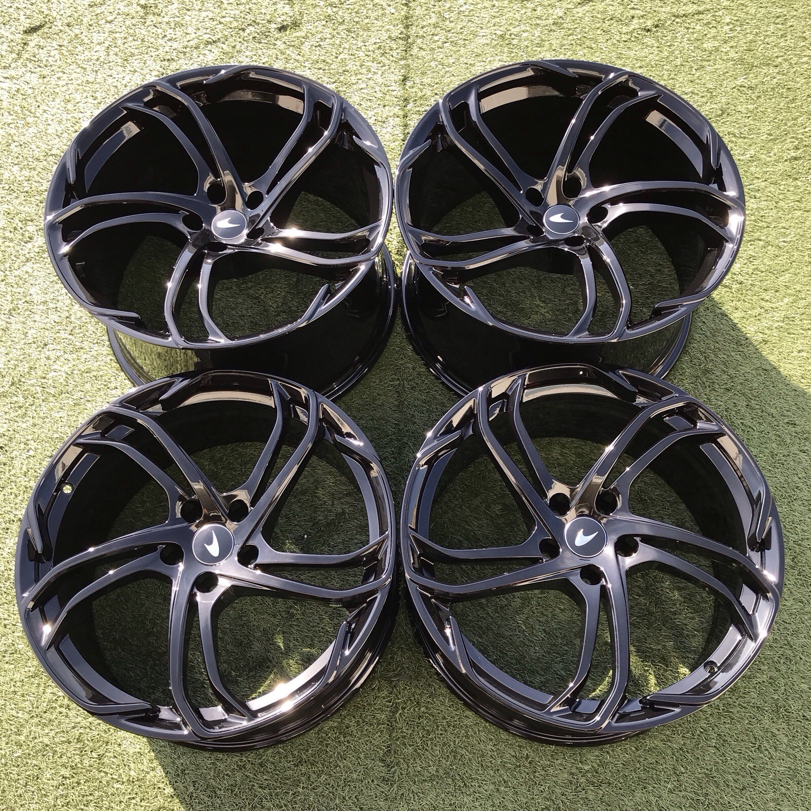 McLaren 750S 2019-2020 Inner Wheels Set P/N 28BA008CP