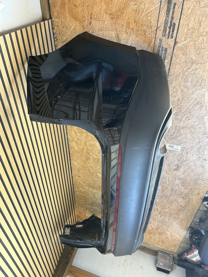 Para-choque traseiro Ford Edge 2015 2016 2017 2018 SE - Imagem 2 de 3