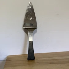 VTG Unbranded MCM Pie Cake Server Stainless Steel w/Walnut Handle Serrated Japan