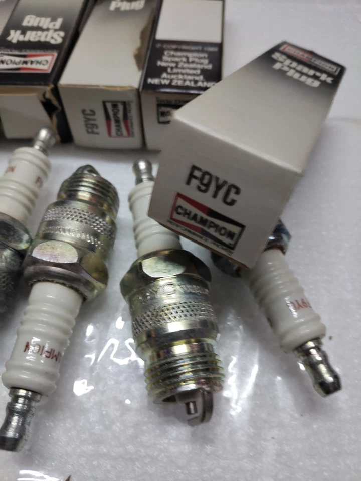 Champion F9YC Spark Plug. Lot Of 6. Ac-cobra. Classic Ford.  - Image 4 of 4