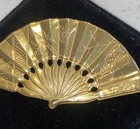 VINTAGE MIRIAM HASKELL GOLD PLATED ETCHED FAN BROOCH