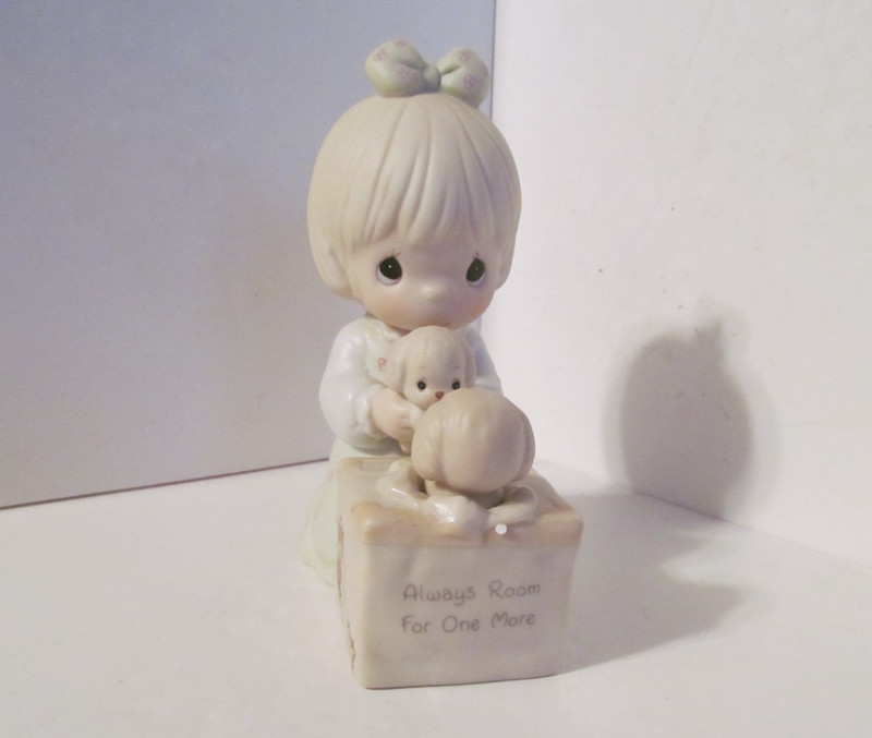 ENESCO Precious Moments 1989 ALWAYS ROOM FOR ONE MORE Figurine C-0009