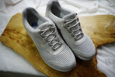 drifter athletic sneakers