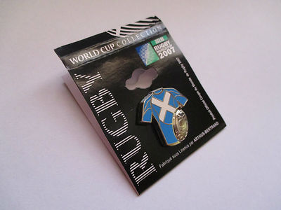 PIN'S HARRICANA - raid motoneige - bouygues (signé Arthus Bertrand) EUR 14,00 - FR
