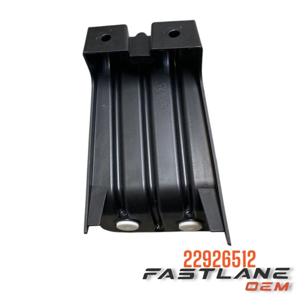 Parachoques trasero derecho Chevrolet Malibu 2013-2015 soporte inferior nuevo OEM 22926512 Foto 2 de 4