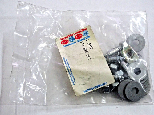 Original VW GOLF II JETTA POLO Befestigungssatz für Kotflügel 191898051