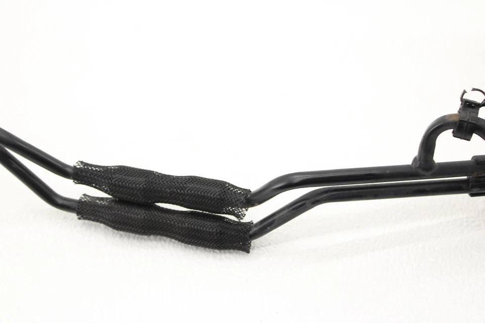 Líneas de mangueras de enfriador de aceite de motor Harley Davidson Street Glide 17-23 Foto 4 de 4