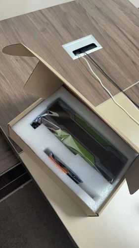 Nvidia Tesla P40 GPU 24GB GDDR5 PCIE x16 Accelerator Card 900-2G610-0000-000 - Picture 2 of 2