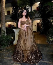 Luxury Tapeta Satin Silk Lehenga Choli Sequins Organza Dupatta Bridal Wear
