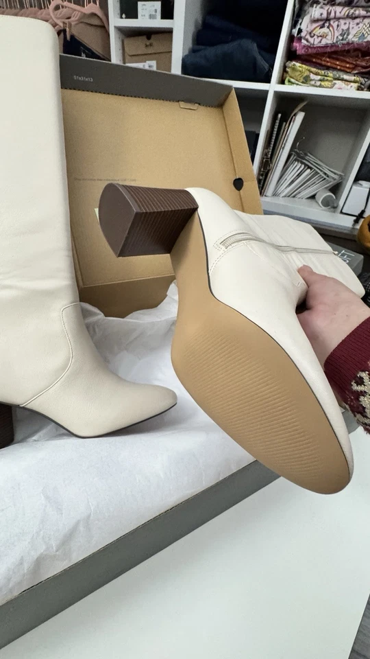 Ann Taylor loft, Women’s Size 9 Tall Boots, Color Dusty Bone - Image 2 of 4