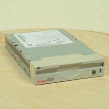 Iomega Z100Si 100MB 3.5 Internal SCSI Zip Dri...