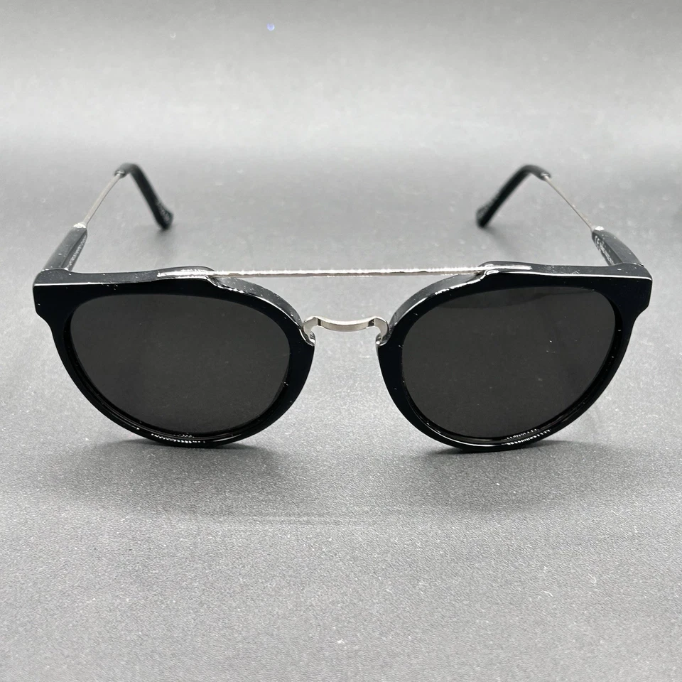 Очки солнцезащитные RetroSuperFuture 468 черные Италия дисплей 51-22-145 - Изображение 3 из 4