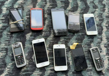 Lot 363 10x Mixed Phones Not Tested Parts Not Working Apple Iphone Nokia HTC