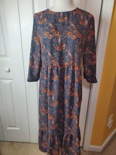 Scoop Dress Floral Size Medium 8-10 3/4 Sleeves Knee Length Work Travel.