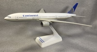 Continental 777 Wooster No. 547 Snap Together Model Airplane w/Stand & Box 1989