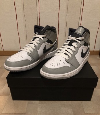 Nike Air Jordan 1 Mid Light Smoke Grey / Anthracite US8,5 = EU42