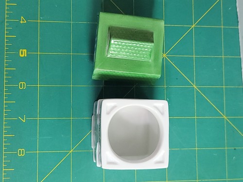 LENOX 1989 GEWÜRZDORF "ESTRAGON" GLAS TOP NIE BENUTZT NUR AUSGESTELLT - Bild 4 von 4