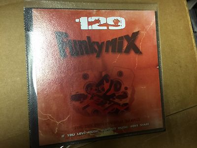 FUNKYMIX 129 CD CHRIS BROWN 50 CENT SNOOP DOGG PITBULL
