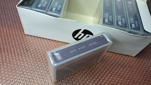 nowy wkład taśmy zapasowej HP C8011A 8MM DDS-6 (DAT160) (80 GB / 160 GB) - Zdjęcie 4 z 5