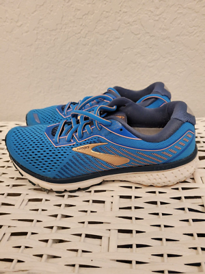 BROOKS GHOST 12 BLUE W/GOLD TRIM RUNNING SHOES WOMEN SIZE 7  display picture 1