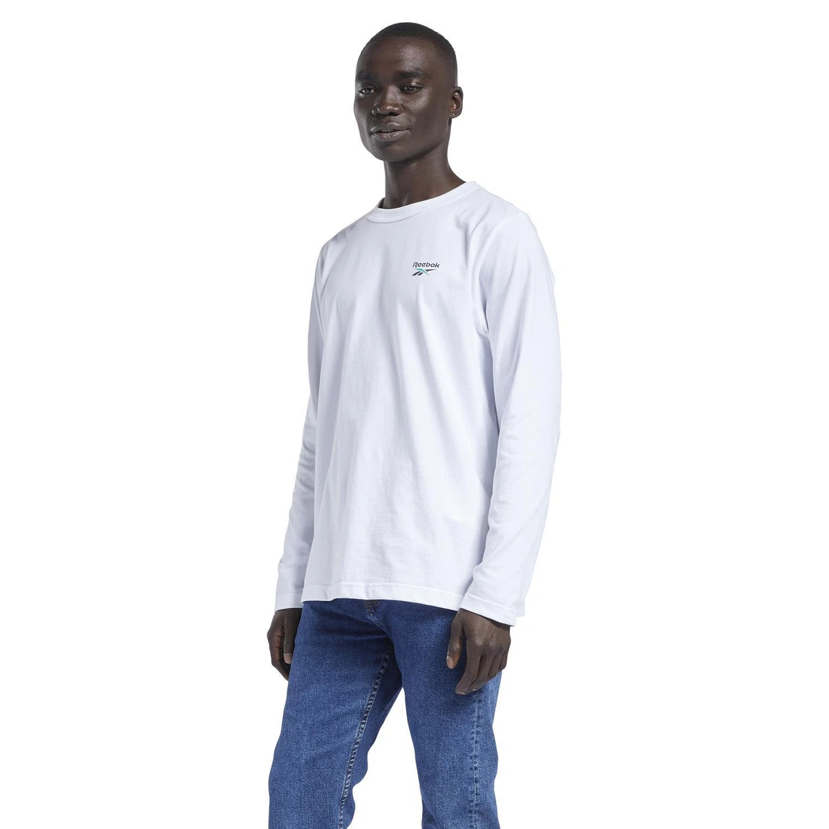 Reebok classic white t shirt hotsell