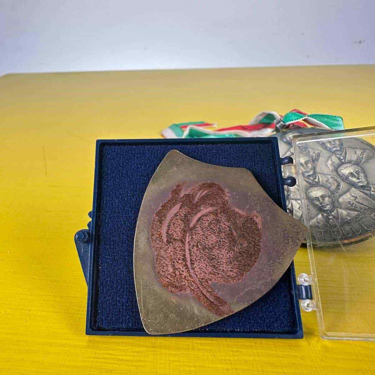 Picture 3 of 5