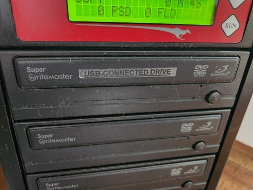Kanguru Solutions DVD Duplicator 1-3 16X - Part # U2-DVDDUPE-D316 - Picture 6 of 17