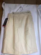 Sag Harbor Vintage Women's Yellow Midi Skirt Size 14 With Pockets Pleated